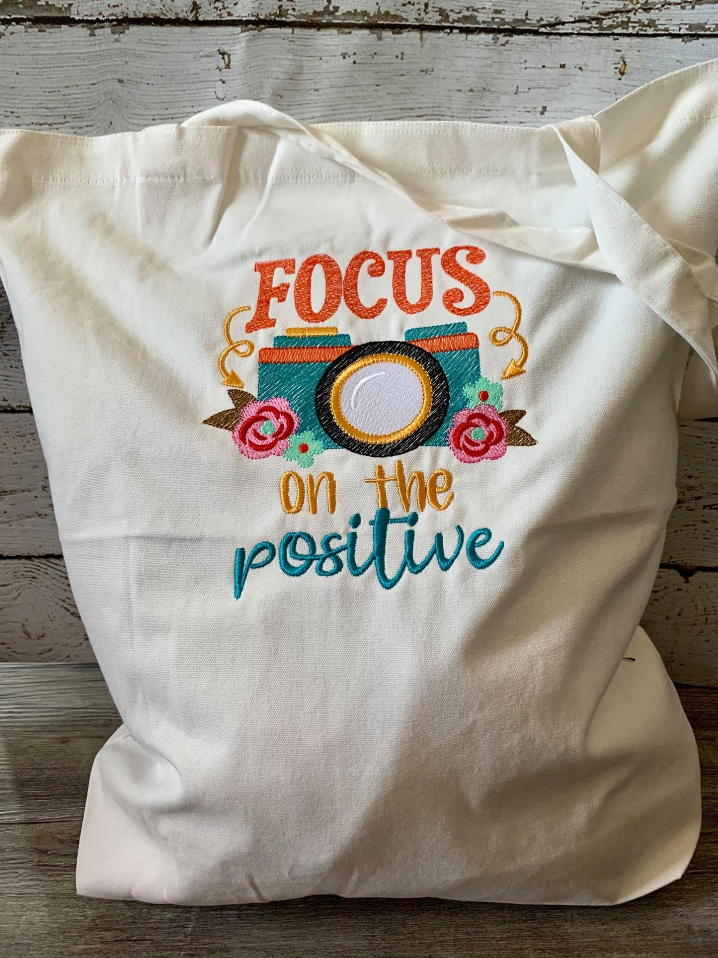 Focus on the positive - 3 Sizes - Digital Embroidery Design
