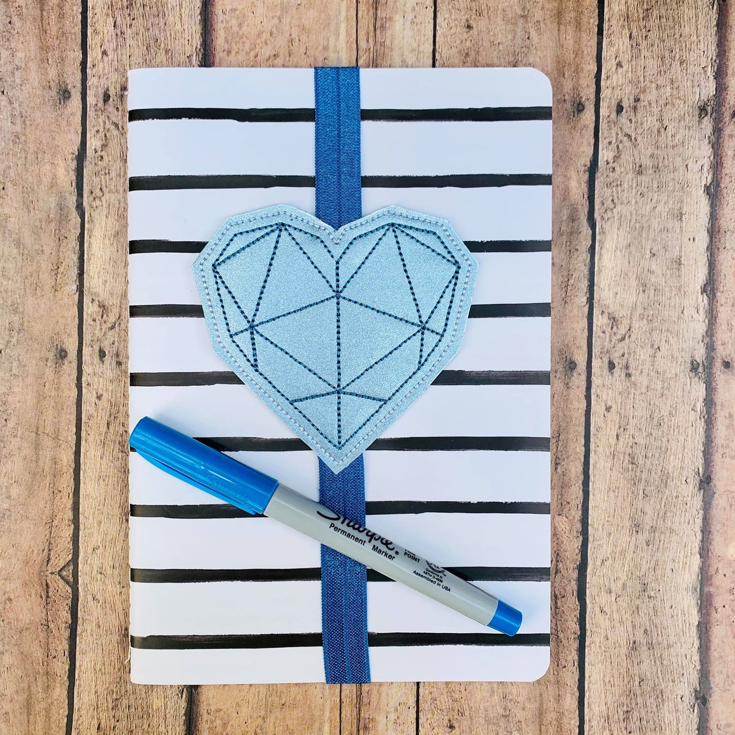Geometric Heart Book Band - Digital Embroidery Design