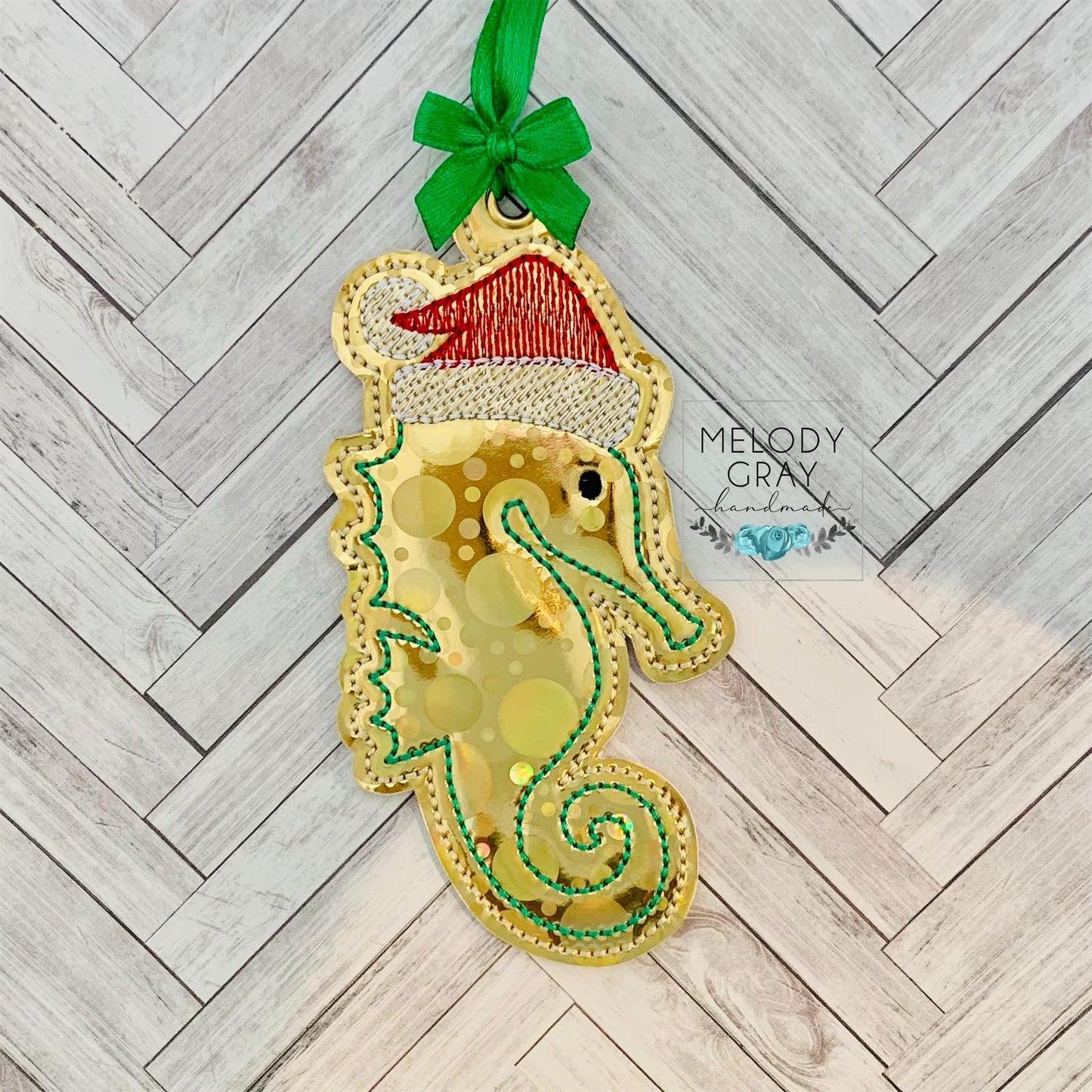 Santa Seahorse Ornament - Digital Embroidery Design