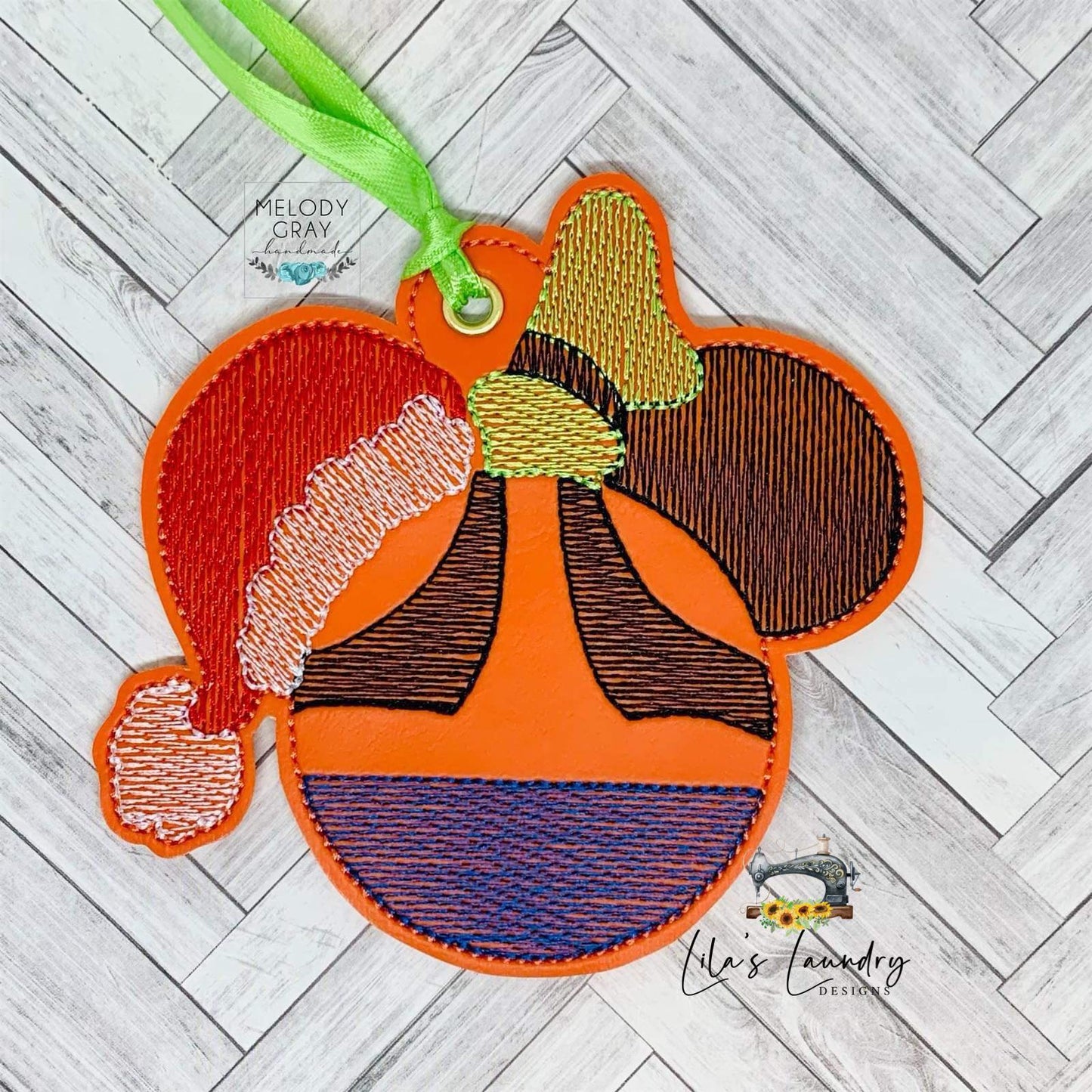 Silly Dog Mouse Sketch Ornament - Digital Embroidery Design
