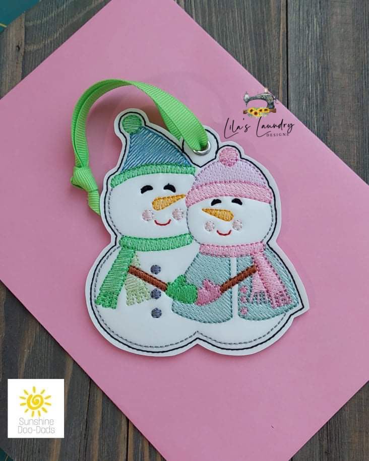Snowman Couple Ornament - Digital Embroidery Design