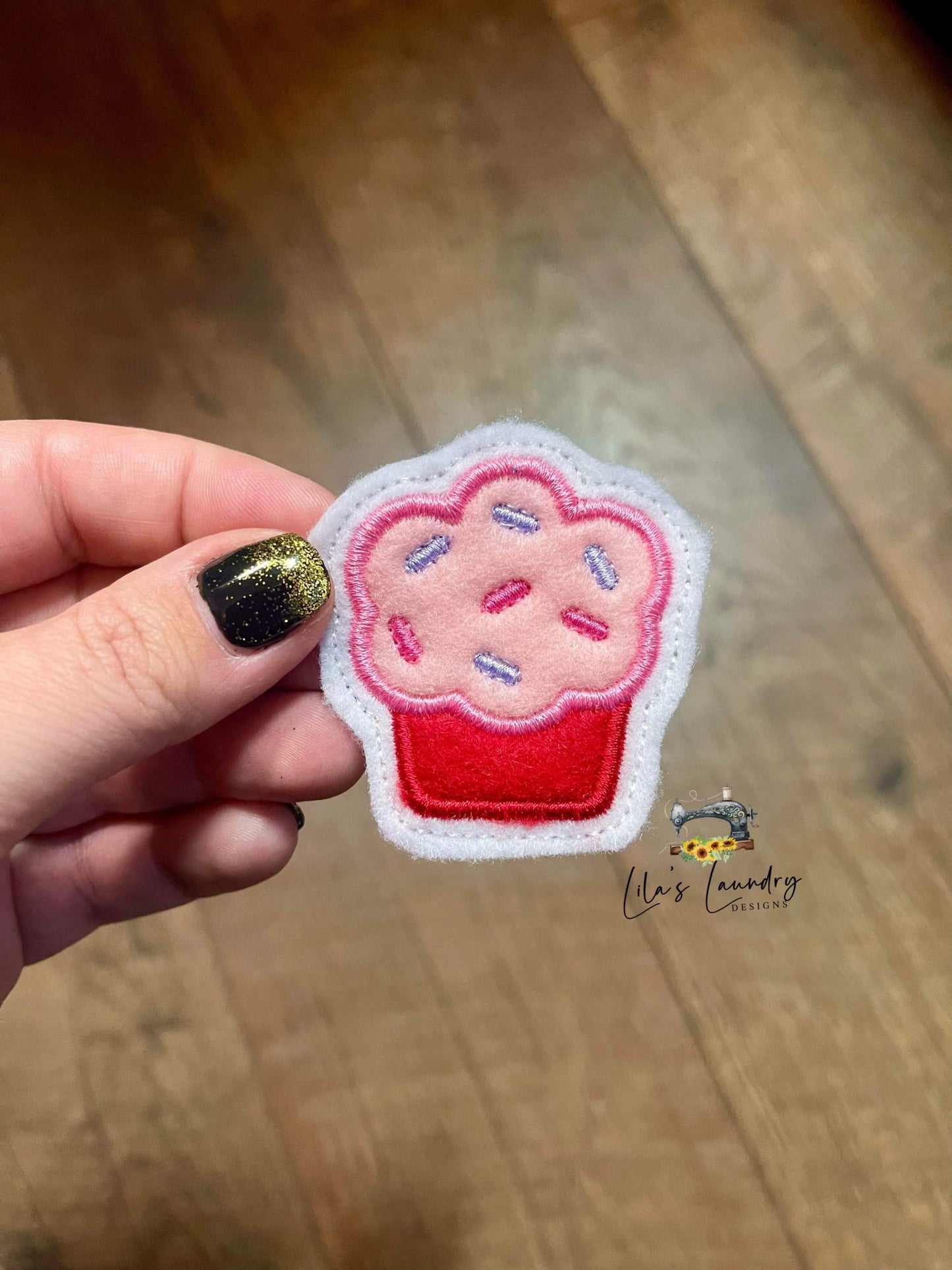 Sweetheart Applique Cupcake Feltie - Digital Embroidery Design