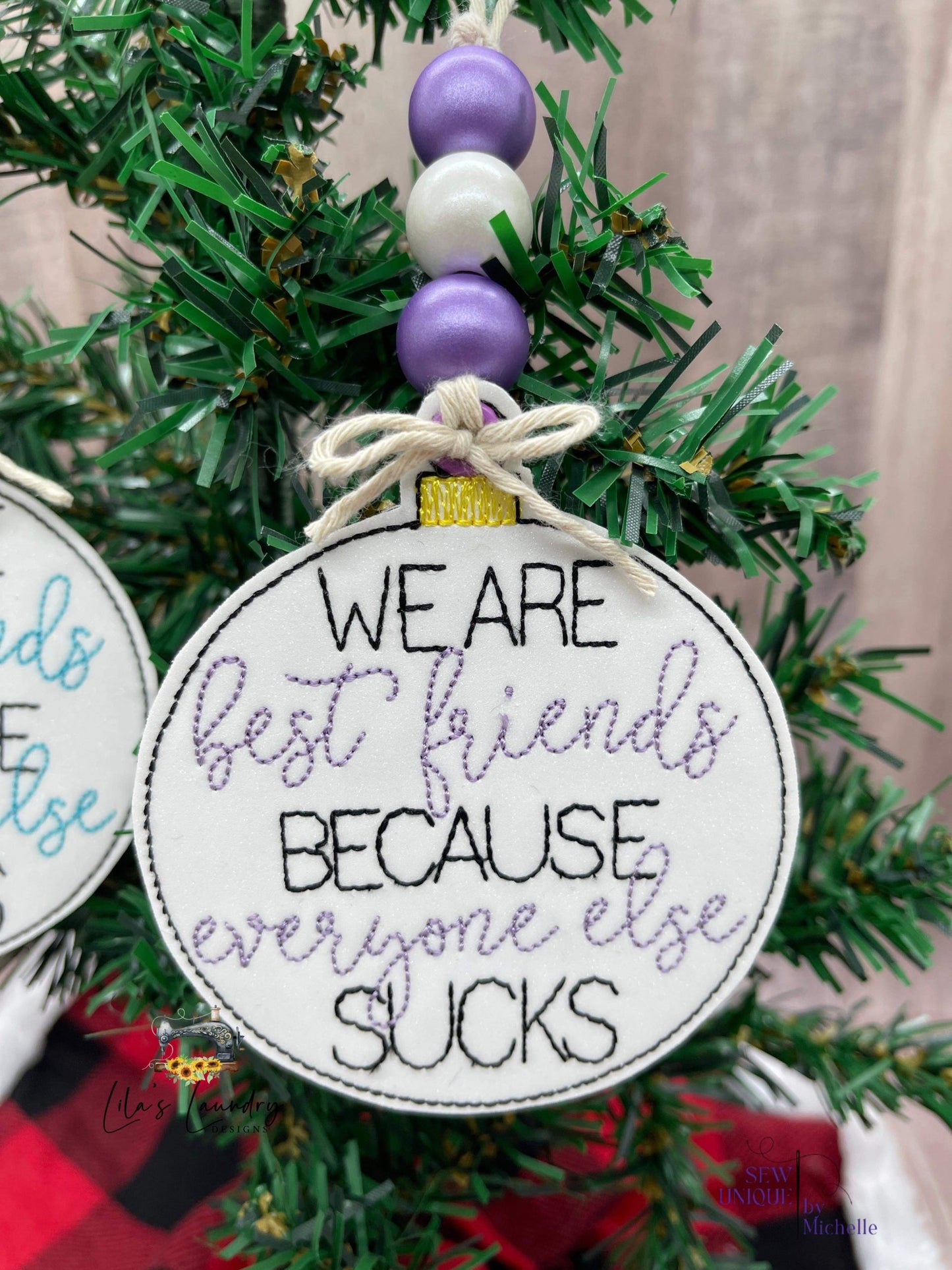 Best Friends Ornament - Digital Embroidery Design