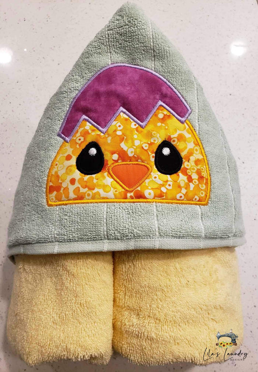 Hatched Chick Applique Peeker - 5x7 - Digital Embroidery Design