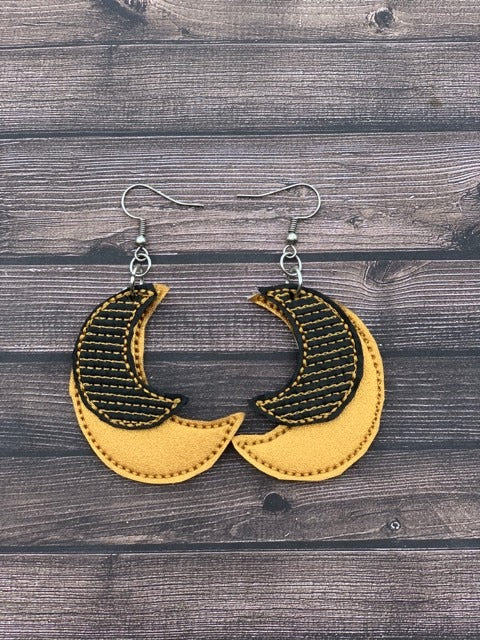 Stacked Moon Earrings - Digital Embroidery Design