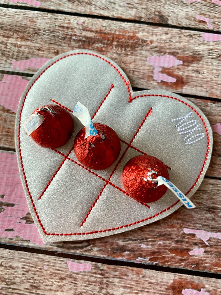 Heart XOXO Tic Tac Toe Board - Digital Embroidery Design