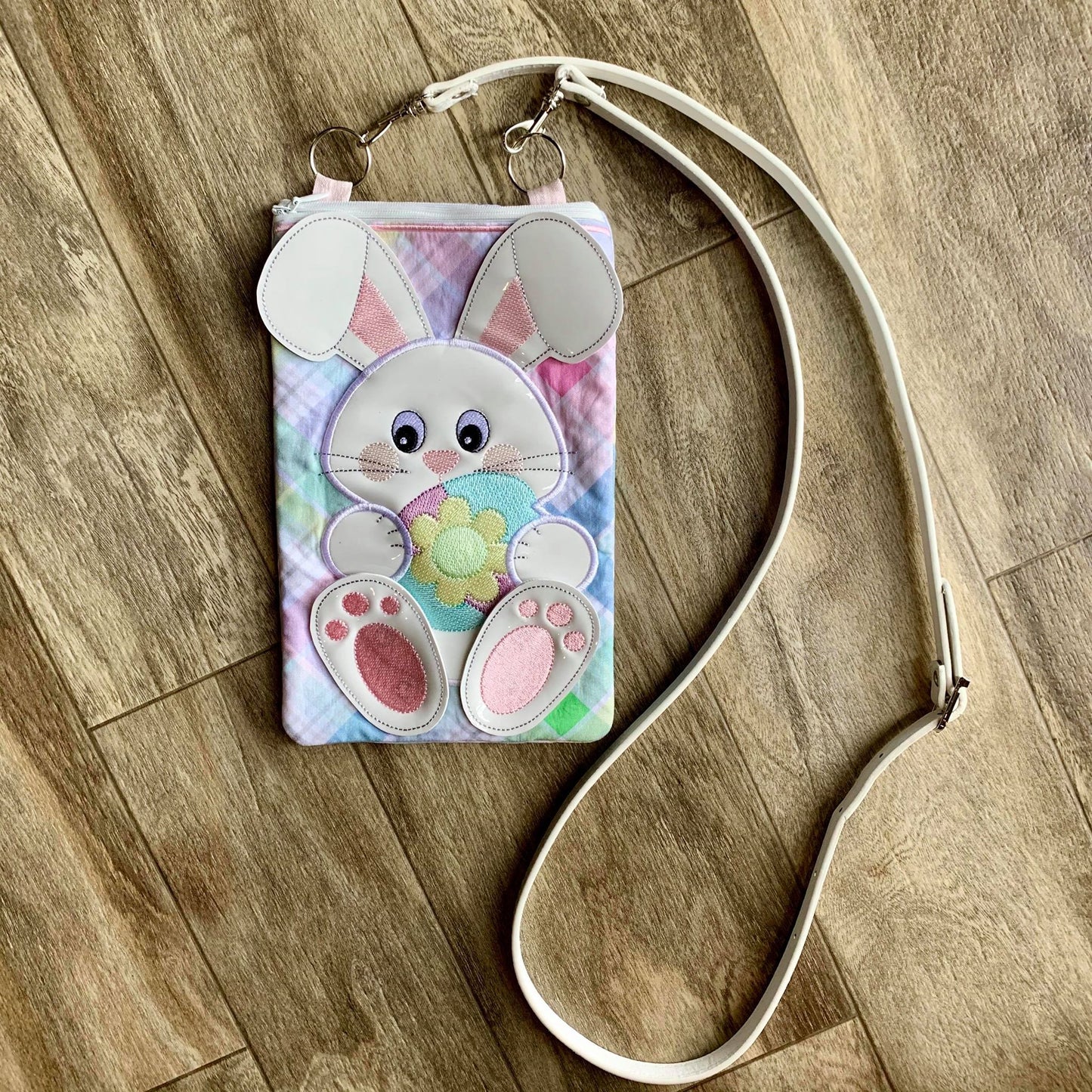 3D Bunny Zipper Bag - 2 Sizes - Digital Embroidery Design