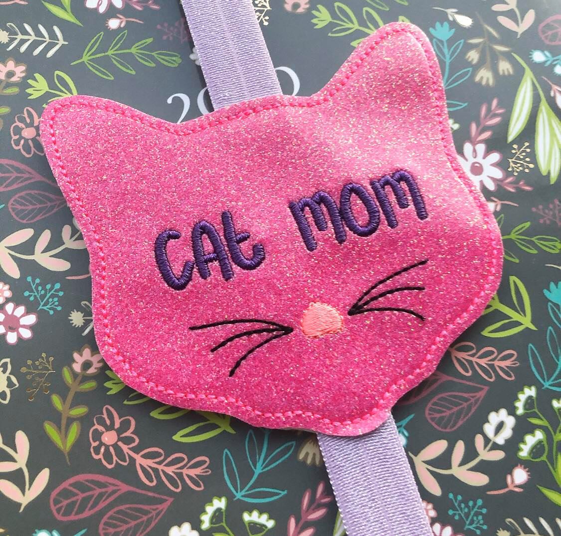 Cat Mom - Book Band - Digital Embroidery Design