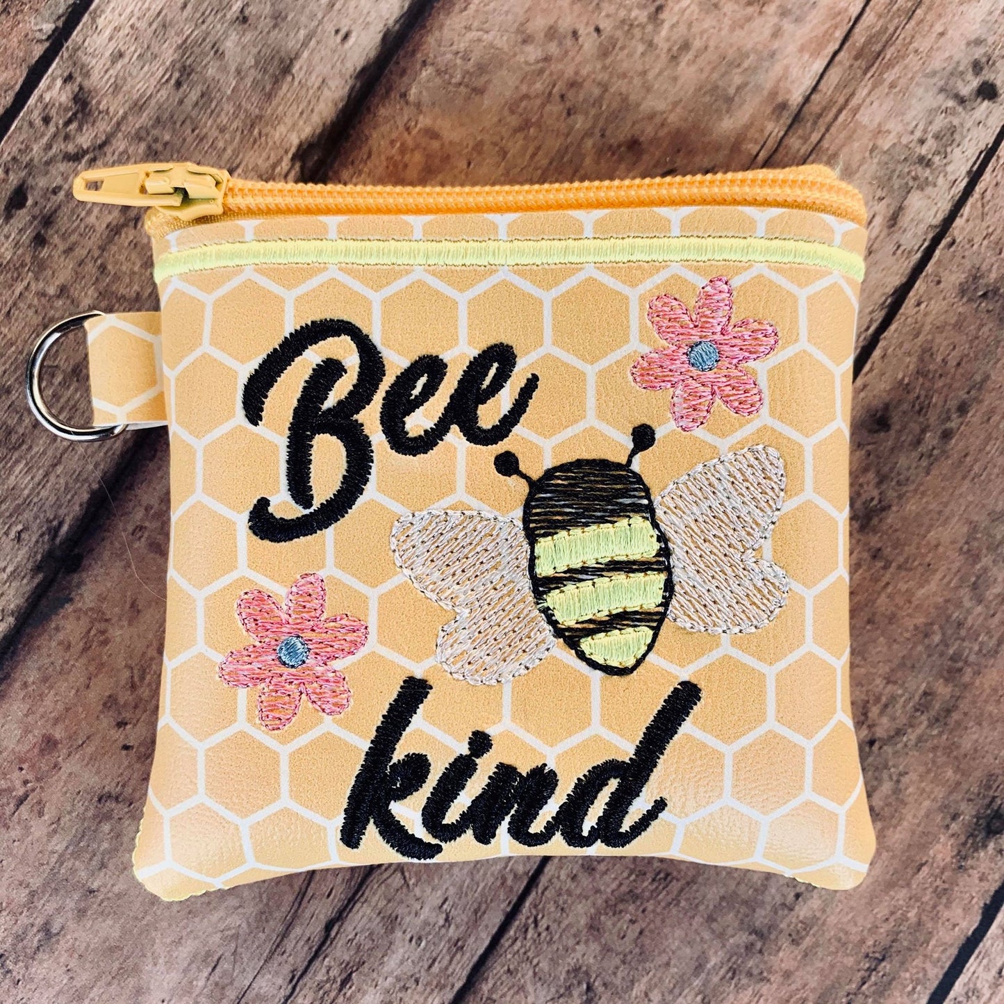Bee Kind Zipper Bag - 2 sizes - Digital Embroidery Design
