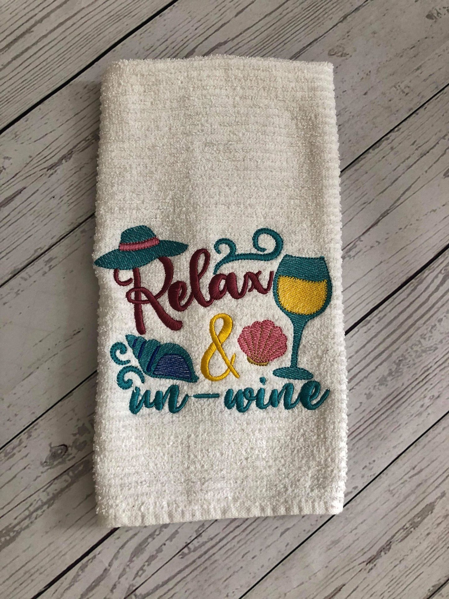 Relax and un-wine - 3 Sizes - Digital Embroidery Design