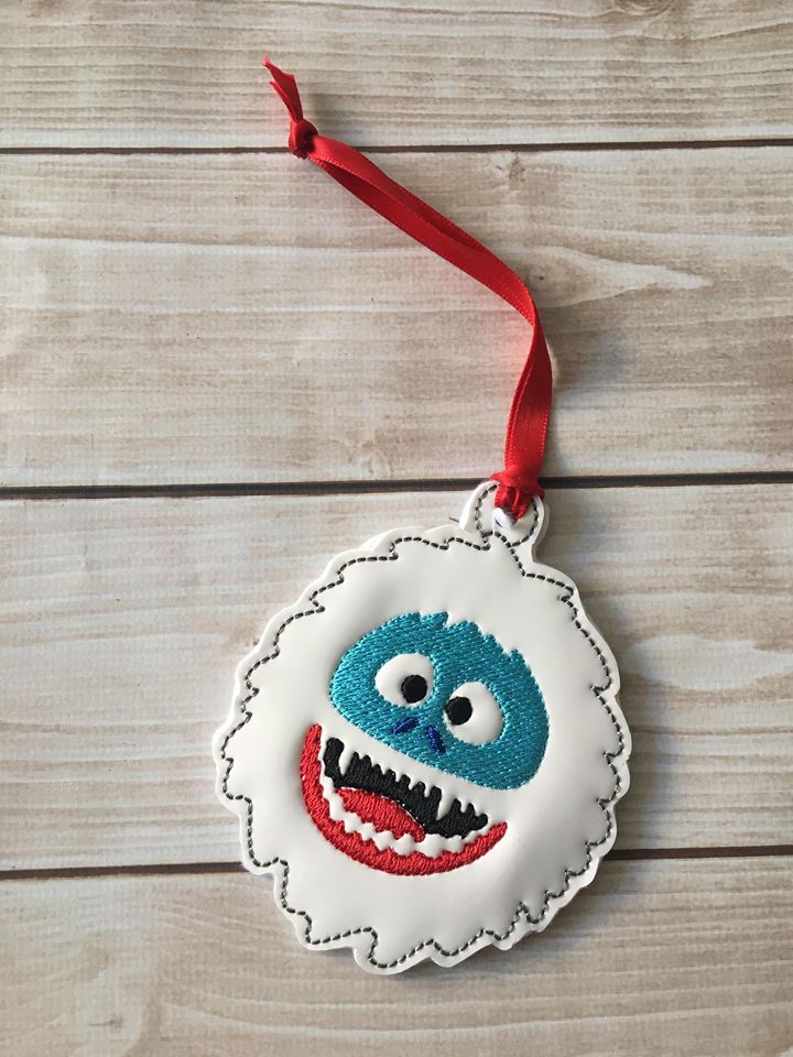 Scary Snowman Ornament - Digital Embroidery Design