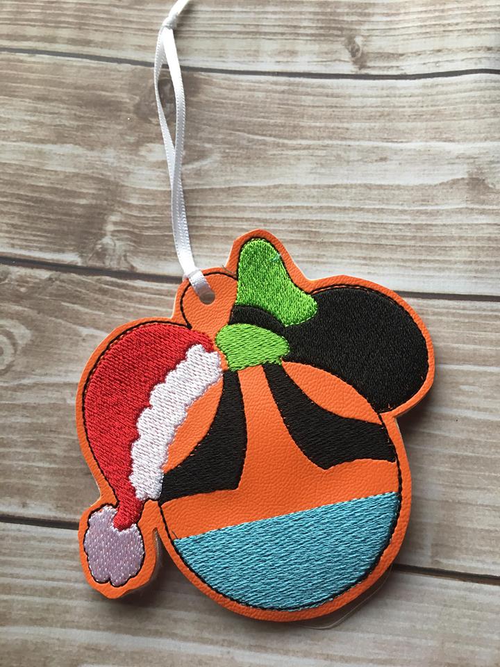 Silly Dog Mouse Ornament - Digital Embroidery Design